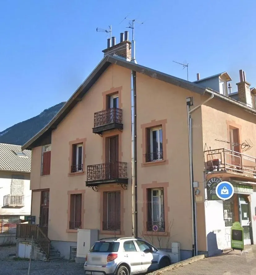 O Cosy, Grand T3, Near Train Station Apartment Briancon   Briancon (Hautes-Alpes)