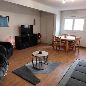 Duplex Climatisé 70m2 Avec Box Privé En Plein Centre Briançon